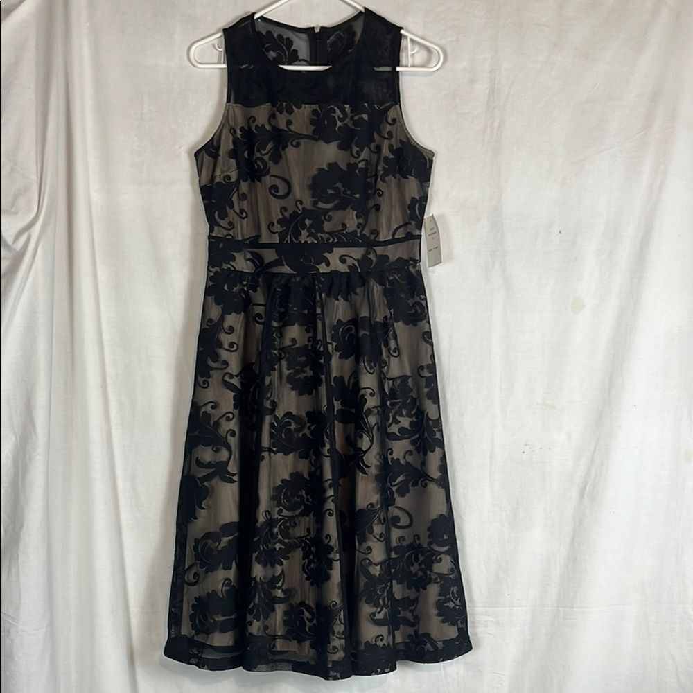 NWT Black and Tan Neiman Marcus Floral Cocktail Dress